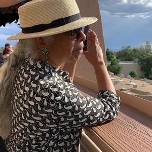 Meet your Posher, Inja